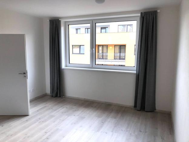 Pronájem bytu 2+kk, Brno, Wágnerova, 40 m2