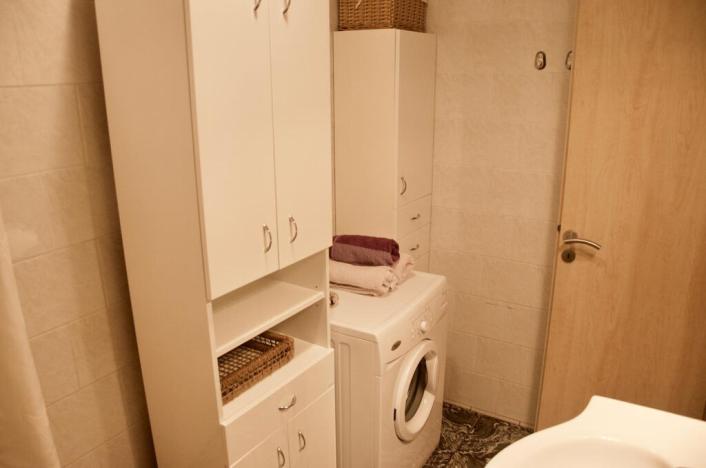 Pronájem bytu 3+1, Brno - Židenice, Bzenecká, 64 m2