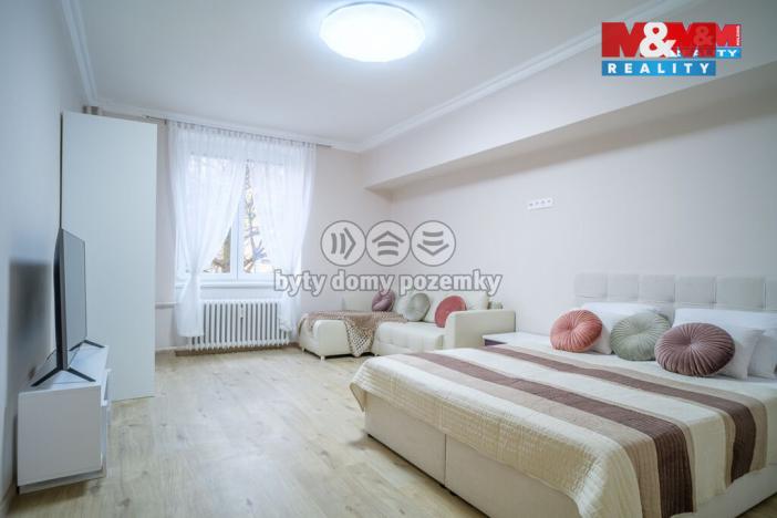 Pronájem bytu 1+1, Karlovy Vary, Jateční, 40 m2