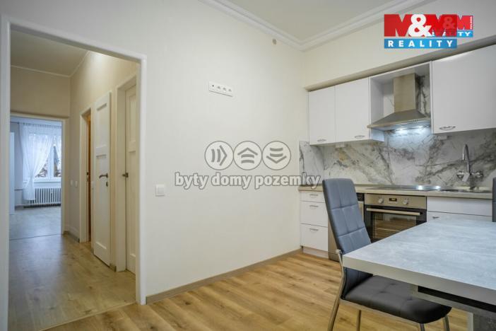 Pronájem bytu 1+1, Karlovy Vary, Jateční, 40 m2