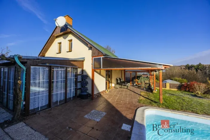 Prodej rodinného domu, Dvůr Králové nad Labem, Na Kopečku, 78 m2