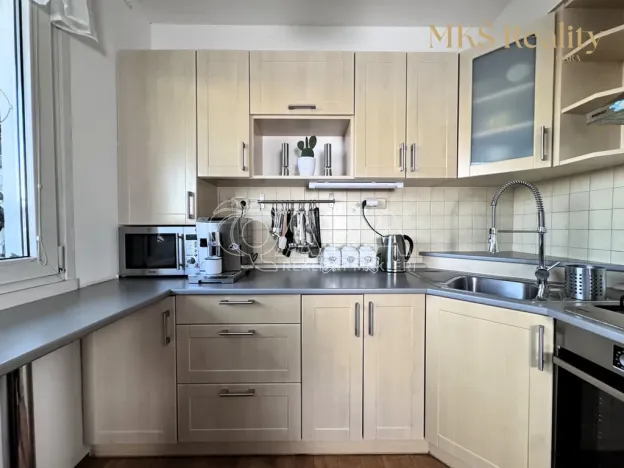 Prodej bytu 4+kk, Praha, V Štíhlách, 80 m2