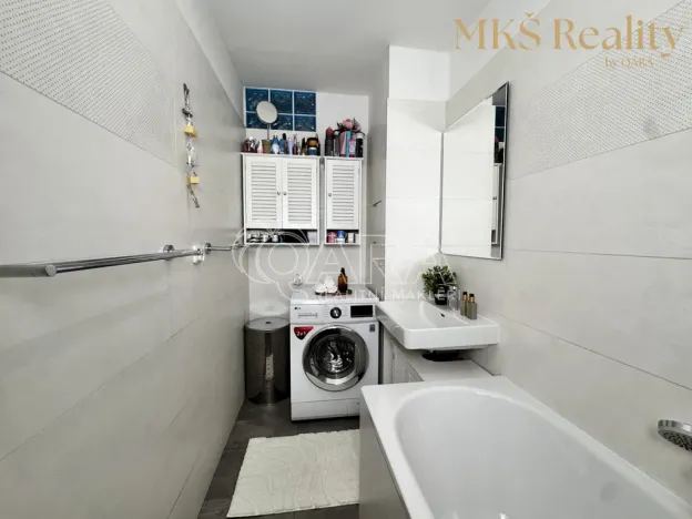 Prodej bytu 4+kk, Praha, V Štíhlách, 80 m2