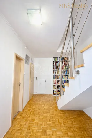 Prodej bytu 4+kk, Praha, V Štíhlách, 80 m2