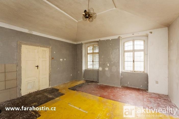 Prodej rodinného domu, Hostín u Vojkovic, 420 m2