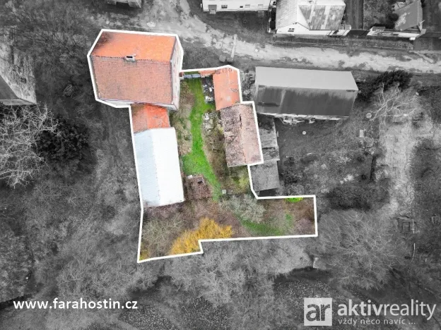 Prodej rodinného domu, Hostín u Vojkovic, 420 m2
