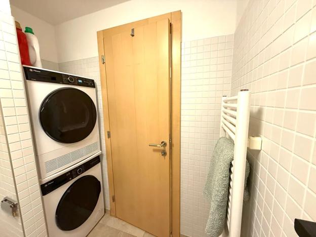 Pronájem bytu 1+kk, Praha - Vysočany, Paříkova, 44 m2