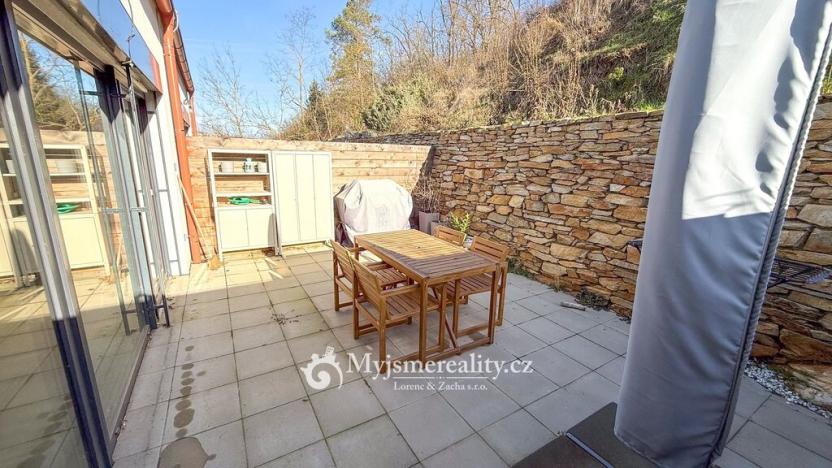 Prodej bytu 4+kk, Hluboké Mašůvky, 89 m2