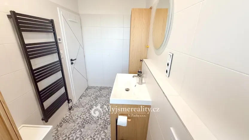 Prodej bytu 4+kk, Hluboké Mašůvky, 89 m2