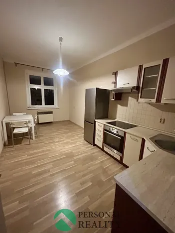 Pronájem bytu 2+kk, Praha - Vinohrady, Polská, 45 m2