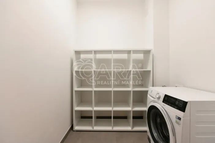 Pronájem bytu 2+kk, Praha - Uhříněves, Karla Guta, 58 m2