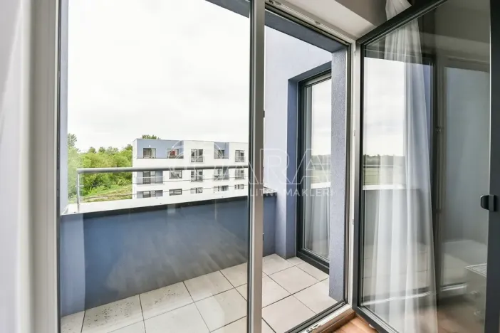 Pronájem bytu 2+kk, Praha - Uhříněves, Karla Guta, 58 m2