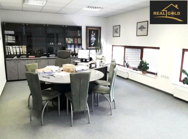 Pronájem kanceláře, Třebíč, Bráfova tř., 160 m2