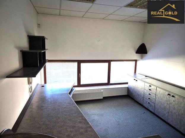 Pronájem kanceláře, Třebíč, Bráfova tř., 160 m2