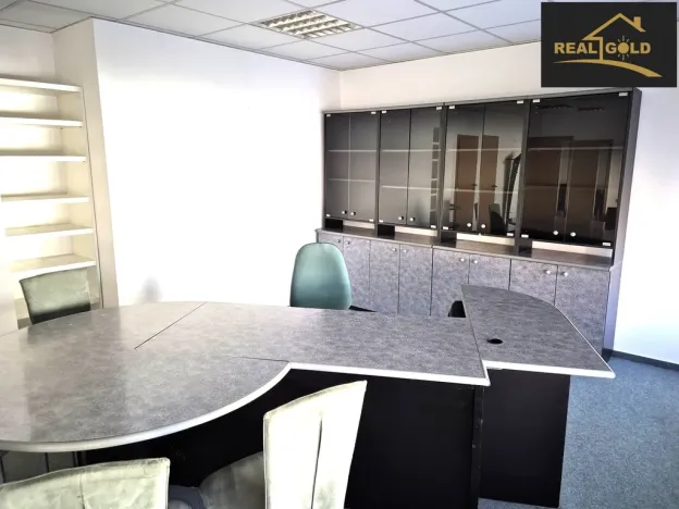 Pronájem kanceláře, Třebíč, Bráfova tř., 70 m2