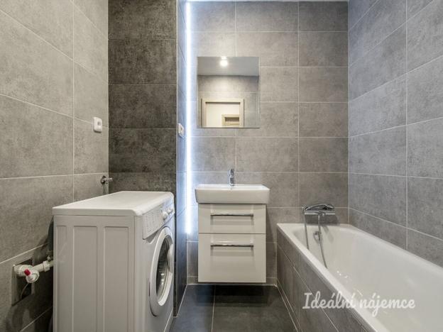 Pronájem bytu 3+kk, Praha - Prosek, Zárybská, 74 m2