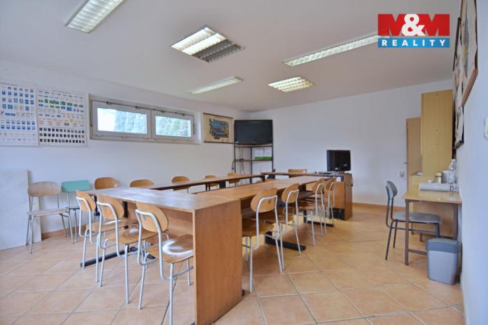 Pronájem obchodního prostoru, Mělník, Hleďsebská, 2357 m2