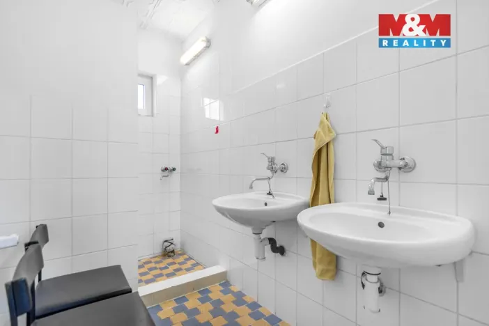 Pronájem obchodního prostoru, Mělník, Hleďsebská, 2357 m2