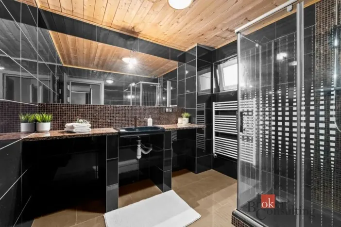 Prodej ubytování, Strážné, 650 m2