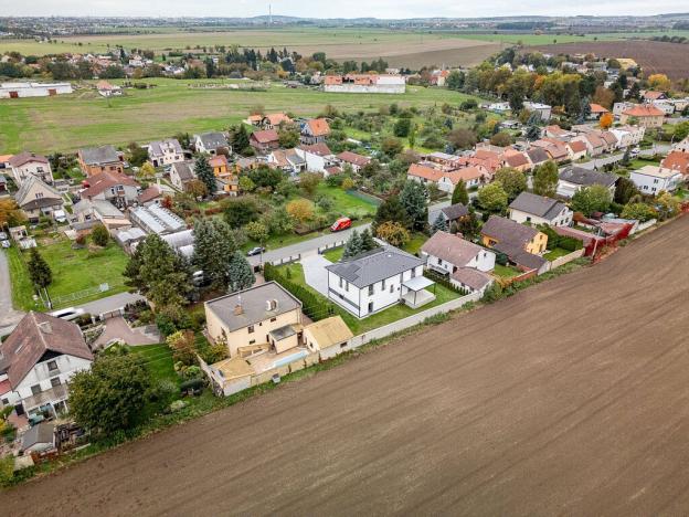 Prodej rodinného domu, Sluhy, 232 m2