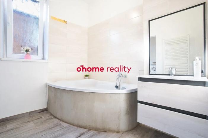 Prodej bytu 2+1, Olomouc, Zamenhofova, 60 m2