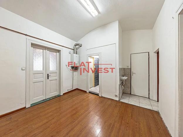 Pronájem obchodního prostoru, Praha - Vinohrady, Vinohradská, 75 m2