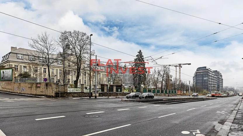 Pronájem obchodního prostoru, Praha - Vinohrady, Vinohradská, 75 m2