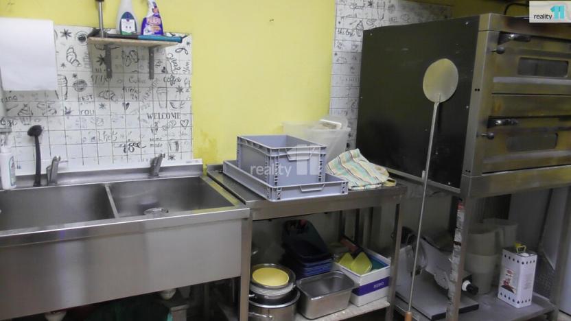 Pronájem restaurace, Ostrava - Moravská Ostrava, Čs. legií, 65 m2