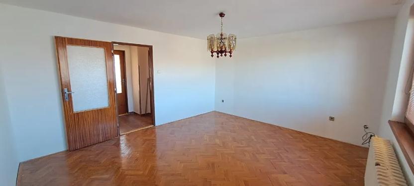 Prodej rodinného domu, Lomnička, 300 m2
