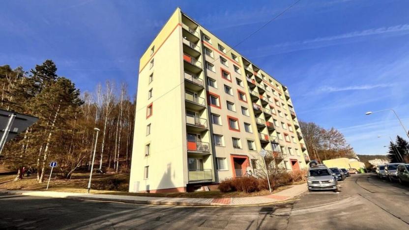 Prodej bytu 2+1, Děčín - Děčín IX-Bynov, Na Pěšině, 63 m2