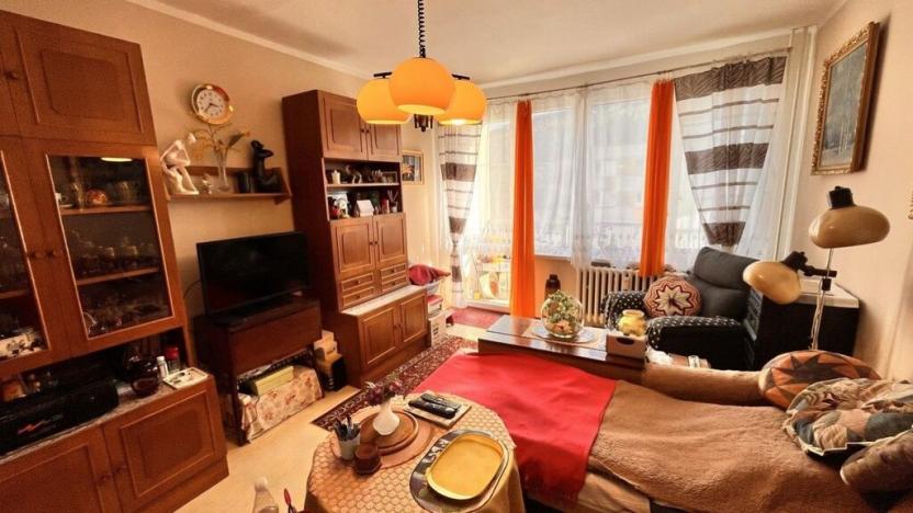 Prodej bytu 2+1, Děčín - Děčín IX-Bynov, Na Pěšině, 63 m2