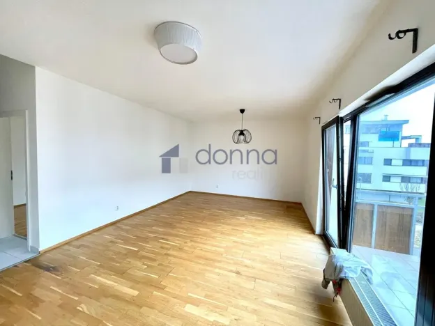 Pronájem bytu 2+kk, Praha, Nepomuckých, 56 m2