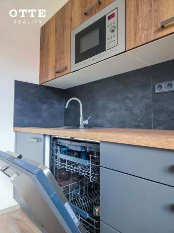 Pronájem bytu 3+1, Plzeň, Cukrovarská, 85 m2