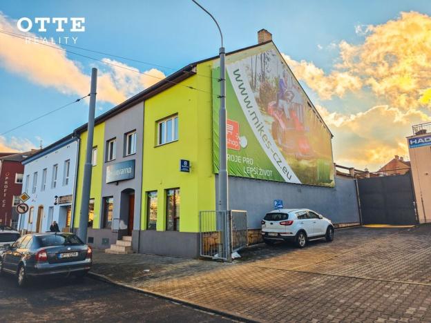 Pronájem bytu 3+1, Plzeň, Cukrovarská, 105 m2