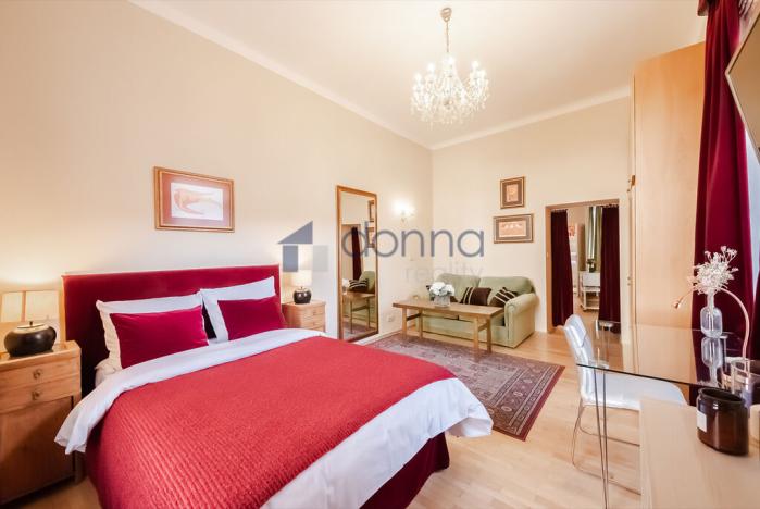 Pronájem bytu 1+1, Praha, Štěpánská, 46 m2