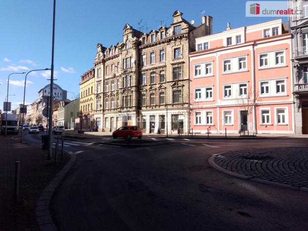 Pronájem komerční nemovitosti, Karlovy Vary - Rybáře, Sokolovská, 93 m2