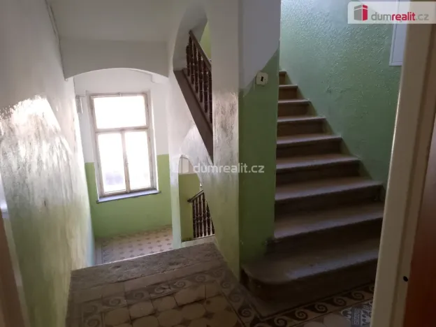 Pronájem komerční nemovitosti, Karlovy Vary - Rybáře, Sokolovská, 93 m2