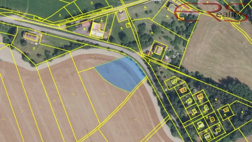 Prodej louky, Rovensko pod Troskami, 6642 m2