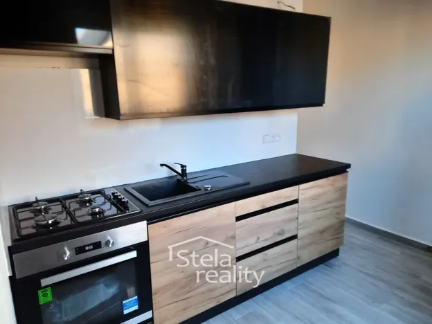 Pronájem bytu 2+1, Bruntál, Jesenická, 56 m2