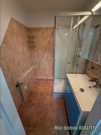 Pronájem bytu 4+1, Praha - Hostivař, Tesaříkova, 81 m2