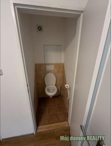 Pronájem bytu 4+1, Praha - Hostivař, Tesaříkova, 81 m2