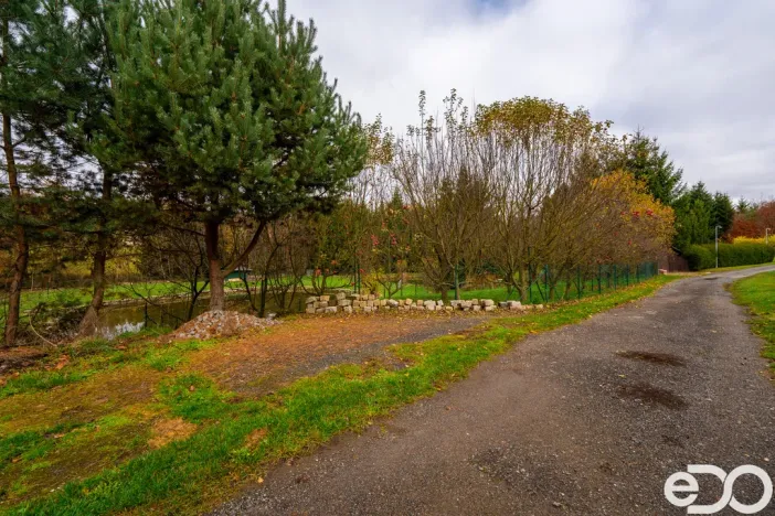 Prodej pozemku pro bydlení, Petrovice II - Staré Nespeřice, 1781 m2