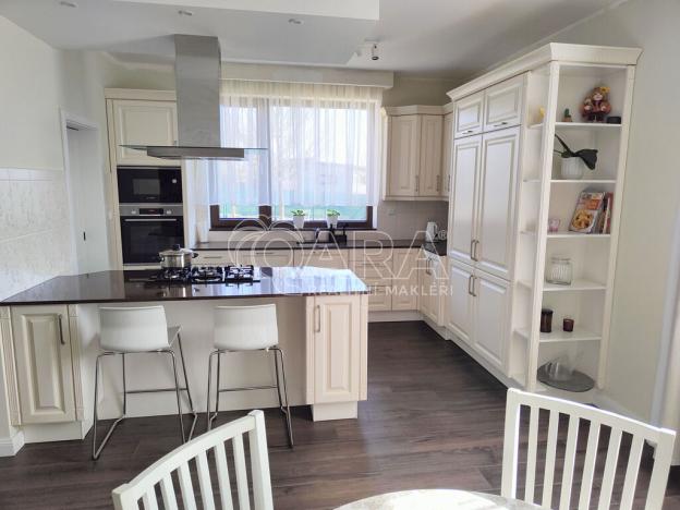 Pronájem rodinného domu, Vysoký Újezd, Pod Ovčínem, 354 m2