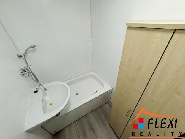 Prodej bytu 1+kk, Orlová - Lutyně, Osvobození, 31 m2