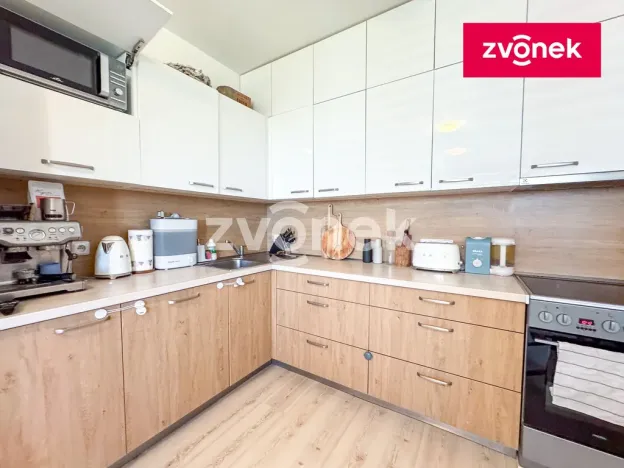 Pronájem bytu 2+kk, Zlín, Zelinova, 54 m2