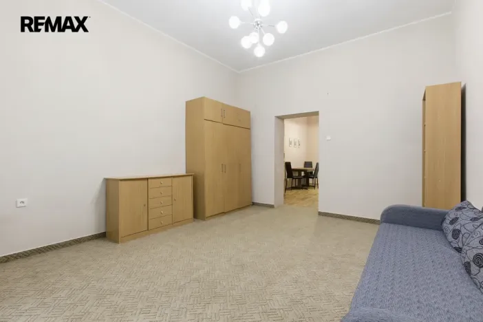 Prodej bytu 1+1, Karlovy Vary - Rybáře, Lad. Koubka, 34 m2