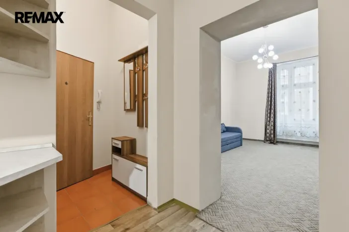 Prodej bytu 1+1, Karlovy Vary - Rybáře, Lad. Koubka, 34 m2