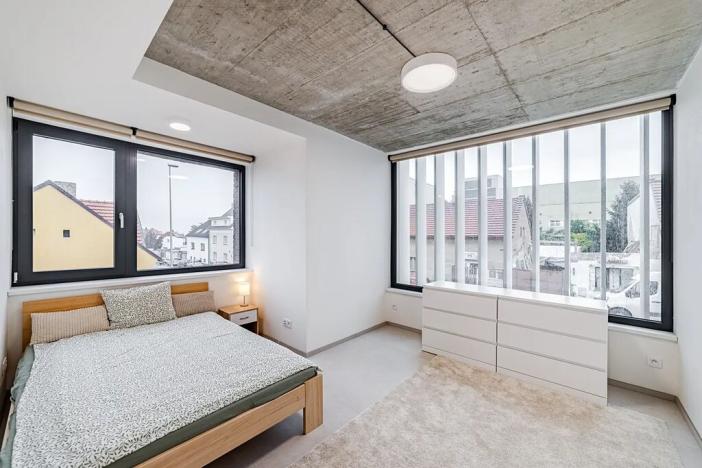 Pronájem bytu 2+kk, Praha - Zličín, Na Radosti, 67 m2