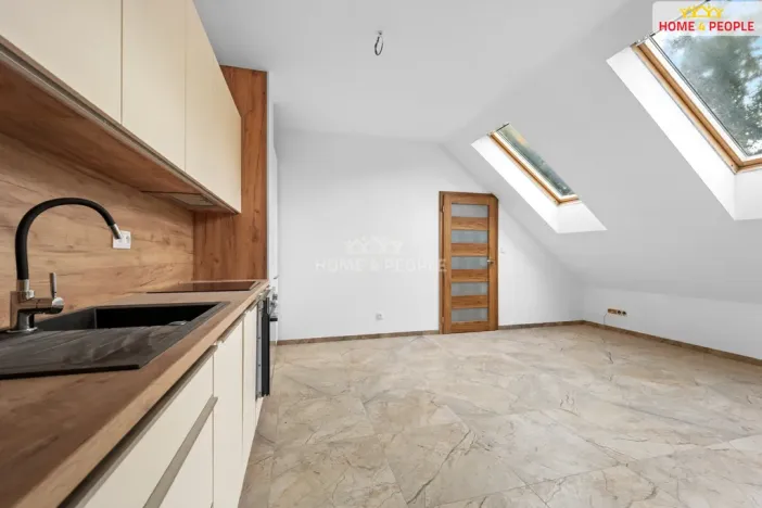 Pronájem bytu 2+kk, Chrášťany - Bylany, 33 m2