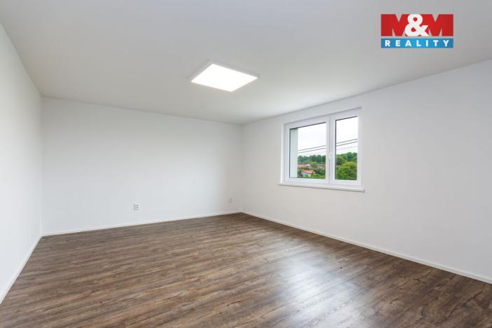 Prodej rodinného domu, Hrabyně, 188 m2